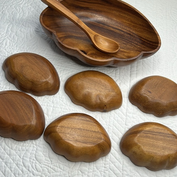 Vintage Wooden Monkey Pod Salad/Snack Bowl Set - Picture 4 of 15
